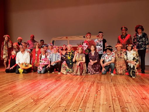 L’Unitre di Grugliasco chiude l’anno accademico a teatro e rimanda a settembre per le iscrizioni ai prossimi corsi [FOTO]