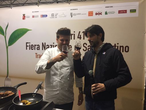 Con la Fiera di San Martino Chieri diventa città del gusto: un ricco weekend di enogastronomia locale [VIDEO]