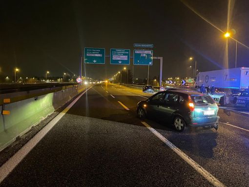 Tamponamenti a catena in tangenziale: due incidenti e traffico in tilt in serata