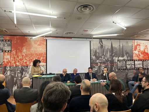 Ansia, depressione, isolamento: la crisi di Lear e TE non colpisce solo i lavoratori Ansia, depressione, isolamento: la crisi di Lear e TE non colpisce solo i lavoratori