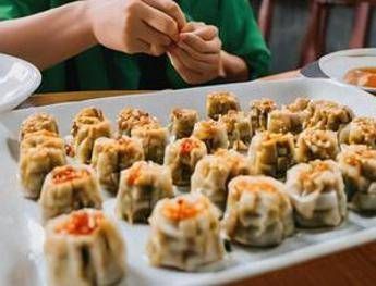 Dolci contaminati, 233 bimbi avvelenati da piombo in asilo cinese Dolci contaminati, 233 bimbi avvelenati da piombo in asilo cinese