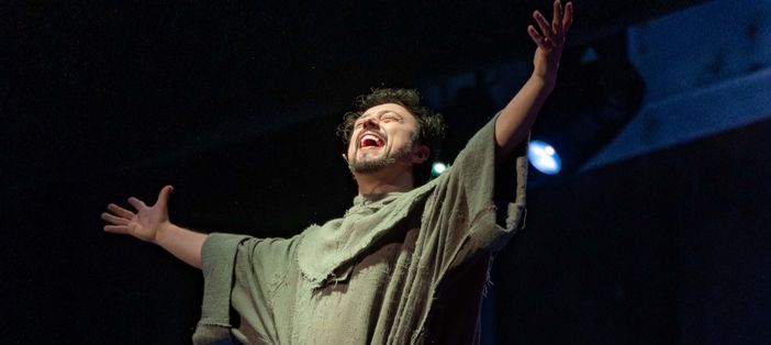 "Forza venite gente", il musical su San Francesco d'Assisi in scena al Teatro Alfieri "Forza venite gente", il musical su San Francesco d'Assisi in scena al Teatro Alfieri
