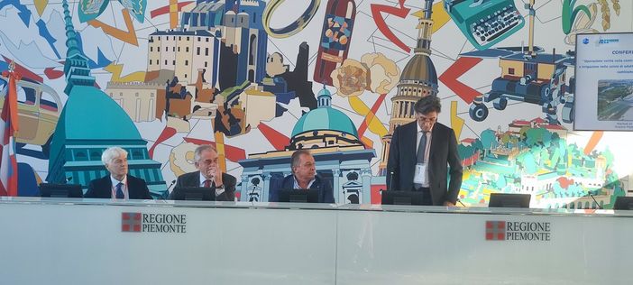 Emergenza acqua in Piemonte: servono manutenzione della rete idrica e nuovi invasi Emergenza acqua in Piemonte: servono manutenzione della rete idrica e nuovi invasi