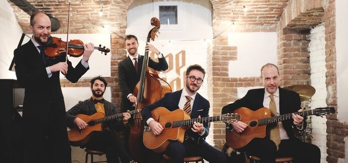 La formazione dell'Hot club Turin all'osteria Rabezzana