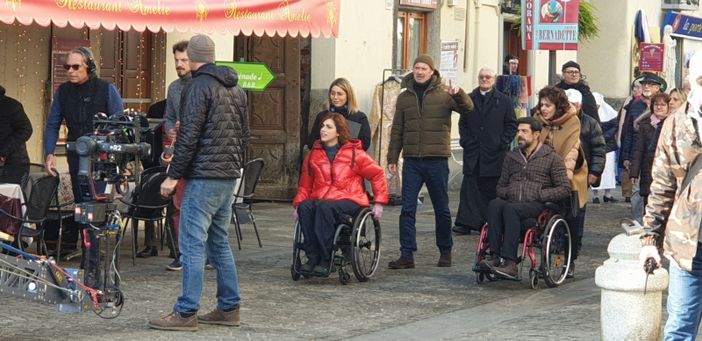 Miracoli a Venaria Reale? Lourdes è la città ricostruita nel centro storico, per il film "Corro da te"