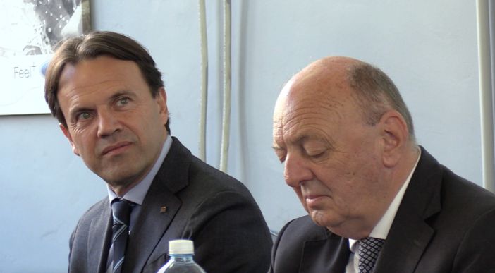 Ford Authos e Birago