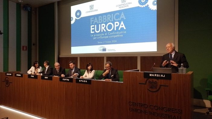 Le fabbriche piemontesi guardano alla nuova Ue: "Infrastutture e sostenibilità"