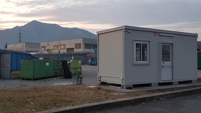 Riapre l’Ecocentro di Alpignano dopo il rifacimento degli uffici prefabbricati Riapre l’Ecocentro di Alpignano dopo il rifacimento degli uffici prefabbricati