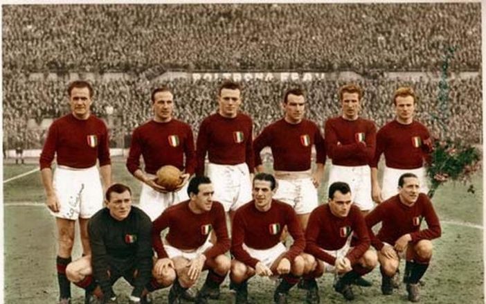 L'immagine più iconica dei campioni del Grande Torino