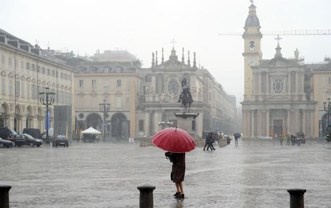 Meteo: maltempo in arrivo con piogge e calo delle temperature Meteo: maltempo in arrivo con piogge e calo delle temperature