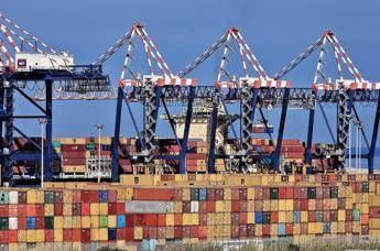 Blue economy, in Italia vale 216,7 miliardi di euro (11,3% pil) Blue economy, in Italia vale 216,7 miliardi di euro (11,3% pil)