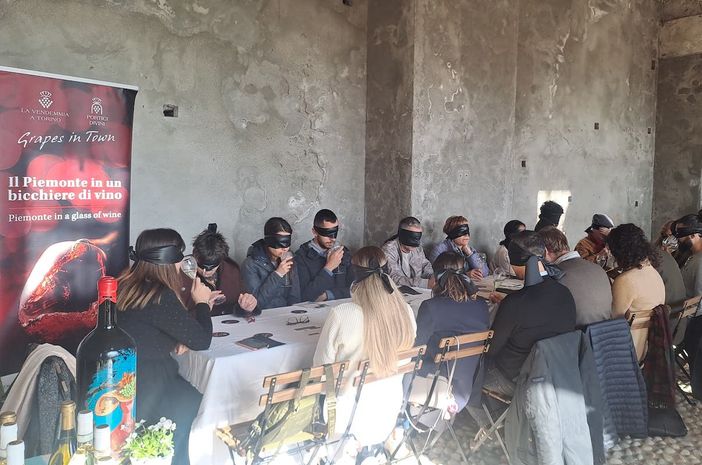 "La Vendemmia a Torino – Grapes in Town", un'importante occasione per promuovere la Regione Piemonte come destinazione enogastronomica e turistica di eccellenza "La Vendemmia a Torino – Grapes in Town", un'importante occasione per promuovere la Regione Piemonte come destinazione enogastronomica e turistica di eccellenza