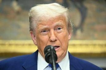 Iran, Trump: "Sostegno a Israele, ora Teheran faccia un accordo prima che sia tardi" Iran, Trump: "Sostegno a Israele, ora Teheran faccia un accordo prima che sia tardi"