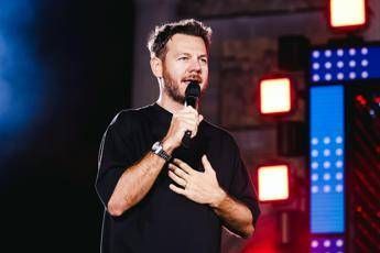 Cattelan verso Mediaset? La trattativa c'è ma non è chiusa Cattelan verso Mediaset? La trattativa c'è ma non è chiusa