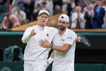 Dimitrov, operazione dopo Sinner: "Momento più doloroso della mia carriera" Dimitrov, operazione dopo Sinner: "Momento più doloroso della mia carriera"