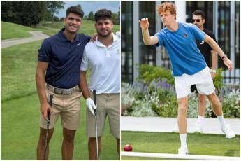 Non solo tennis a Cincinnati: Alcaraz gioca a golf, Sinner a... bocce Non solo tennis a Cincinnati: Alcaraz gioca a golf, Sinner a... bocce