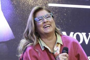 Romina Power, polemica su Felicità: "Non la rinnego, continuo a cantarla"