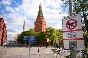 Ucraina, Cremlino: "Colloqui di pace fermi perché Usa hanno altre priorità"