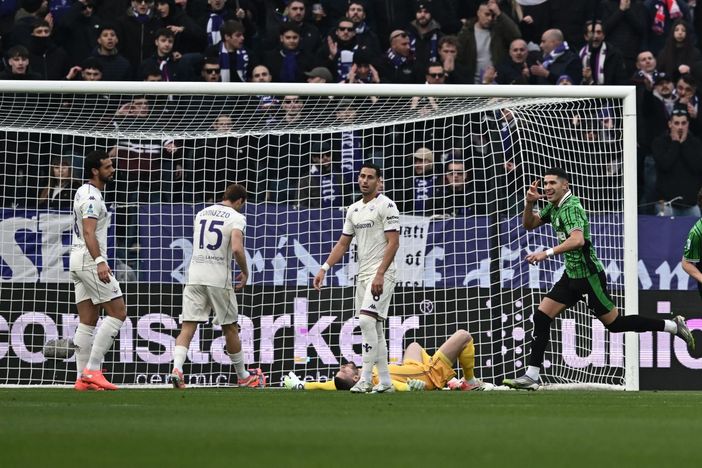 Notte fonda viola, il Sassuolo batte 3-1 la Fiorentina