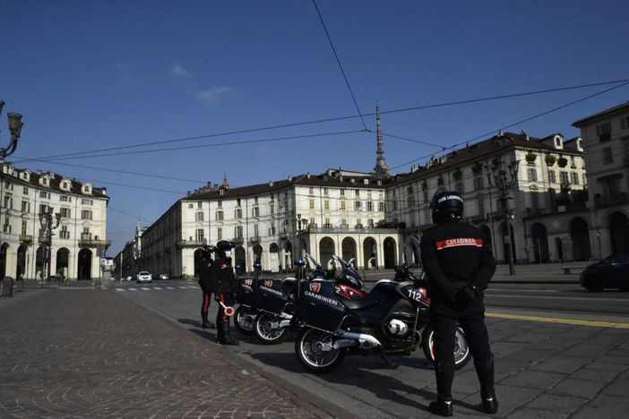 moto dei carabinieri moto dei carabinieri