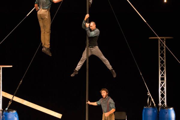 Suggestioni canadesi per il fine settimana Sul filo del circo a Grugliasco Suggestioni canadesi per il fine settimana Sul filo del circo a Grugliasco
