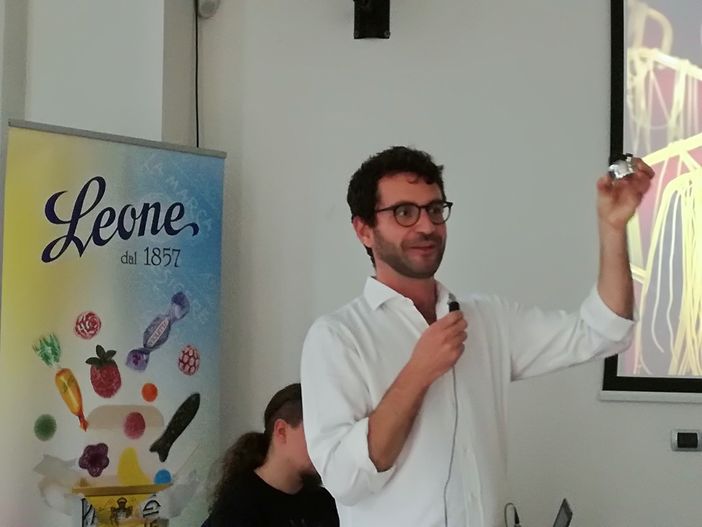 Presentata a Collegno la nuova edizione del Festival di chi ama "giocare" col cibo Presentata a Collegno la nuova edizione del Festival di chi ama "giocare" col cibo