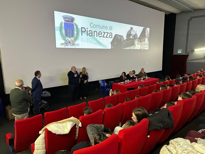 Un momento dell'incontro organizzato lunedì