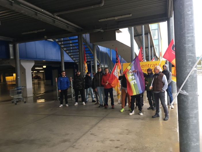 Sciopero Ikea Collegno Sciopero Ikea Collegno