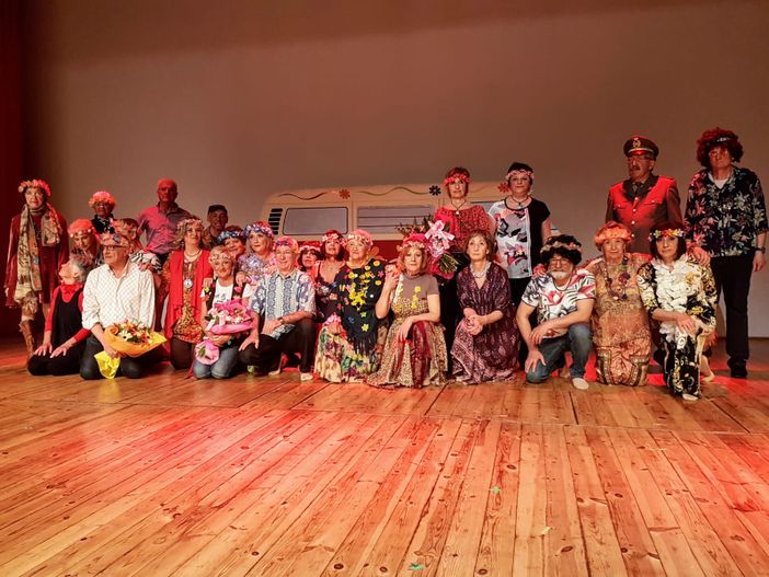 L’Unitre di Grugliasco chiude l’anno accademico a teatro e rimanda a settembre per le iscrizioni ai prossimi corsi [FOTO]