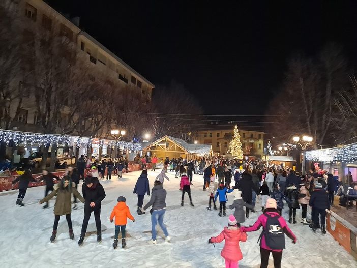 La Città di Rivoli si trasforma nel Villaggio di Babbo Natale La Città di Rivoli si trasforma nel Villaggio di Babbo Natale