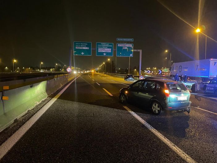 Tamponamenti a catena in tangenziale: due incidenti e traffico in tilt in serata Tamponamenti a catena in tangenziale: due incidenti e traffico in tilt in serata