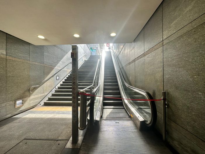Metropolitana, Rivoli stazione inaccessibile: off limits per disabili, anziani e passeggini Metropolitana, Rivoli stazione inaccessibile: off limits per disabili, anziani e passeggini