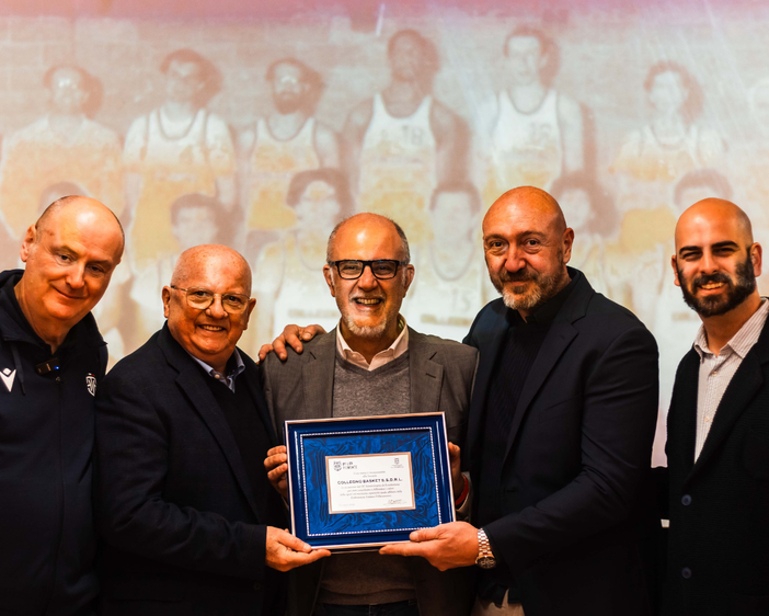 Una grande festa per festeggiare i 50 anni del Collegno Basket Una grande festa per festeggiare i 50 anni del Collegno Basket