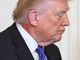 Trump e il collo arrossato, la foto riaccende i dubbi sulla salute del presidente Trump e il collo arrossato, la foto riaccende i dubbi sulla salute del presidente