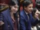 La sfida di Schlein a Meloni nel faccia a faccia in Aula. Conte: "Premier racconta realtà mitologica" La sfida di Schlein a Meloni nel faccia a faccia in Aula. Conte: "Premier racconta realtà mitologica"