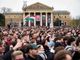 Ungheria, domani la sfida Orban-Magyar. Decine di migliaia al mega evento contro il primo ministro Ungheria, domani la sfida Orban-Magyar. Decine di migliaia al mega evento contro il primo ministro
