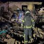 Ucraina, raid russi nella notte: a Kharkiv morti madre e figlio di 10 anni