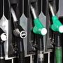 Caro Carburanti, 10 consigli per risparmiare al distributore di benzina