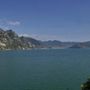 Lago di Garda, si tuffa per salvare ragazzo e non riemerge
