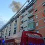 Milano, incendio in appartamento: un morto e diversi intossicati