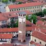 Una foto della Torre Civica di Grugliasco Una foto della Torre Civica di Grugliasco
