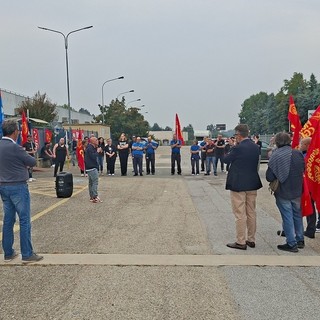 Sciopero e assemblea all'ex Dana di Sommariva Perno