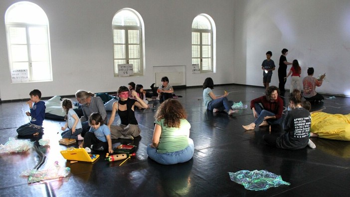Tanz Tanz: Visioni e Pratiche di Gioco, Arte e Danza Tanz Tanz: Visioni e Pratiche di Gioco, Arte e Danza