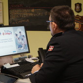 Un agente della Polizia Municipale di Collegno