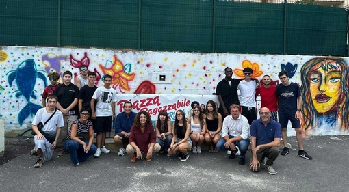 Giù il sipario a Rivoli su Piazza Ragazzabile: i giovani riqualificano la città e guardano al futuro