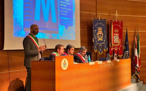 Minacce al sindaco di Collegno, Matteo Cavallone