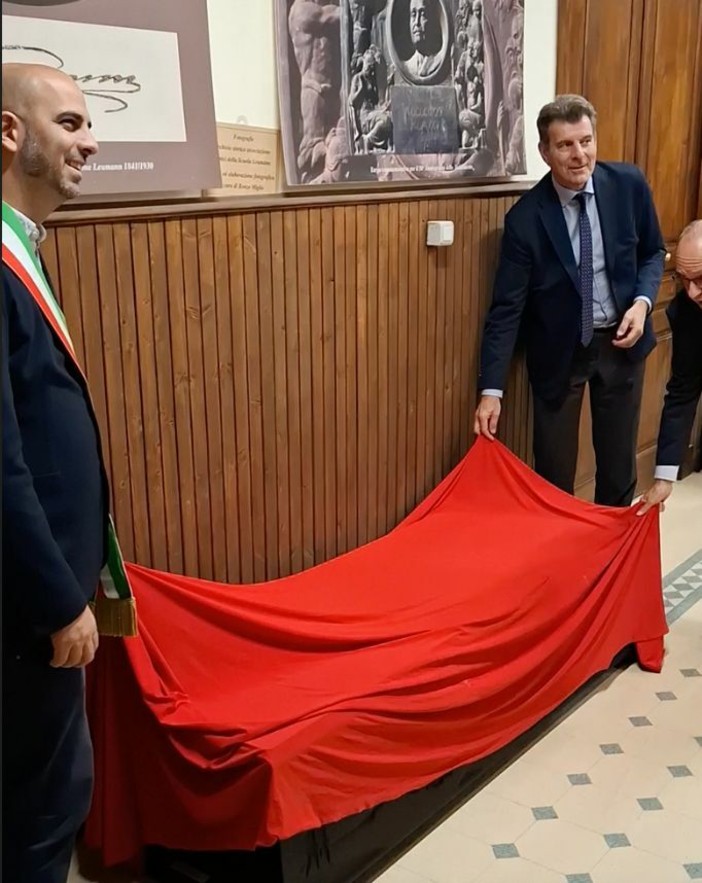 Un dono dalla Svizzera al Villaggio Leumann Un dono dalla Svizzera al Villaggio Leumann