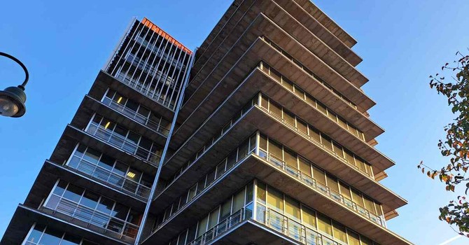 A Grugliasco case popolari senza ascensori da 5 mesi: bloccati in casa anziani e disabili