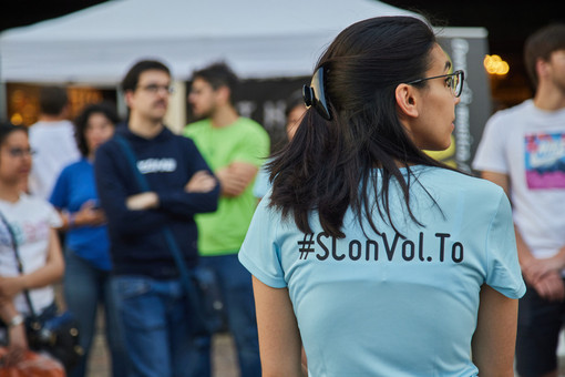 Il bando è rivolto ai giovani tra i 18 e i 28 anni e propone un’esperienza di 12 mesi