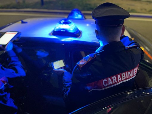 carabinieri notte - foto di archivio